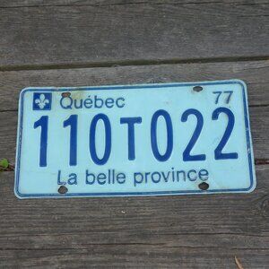 Vintage Quebec La Belle Province 1977 License Plate